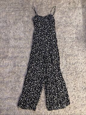 Francesca's Collections Black Floral Spaghetti-Strap Jumpsuit